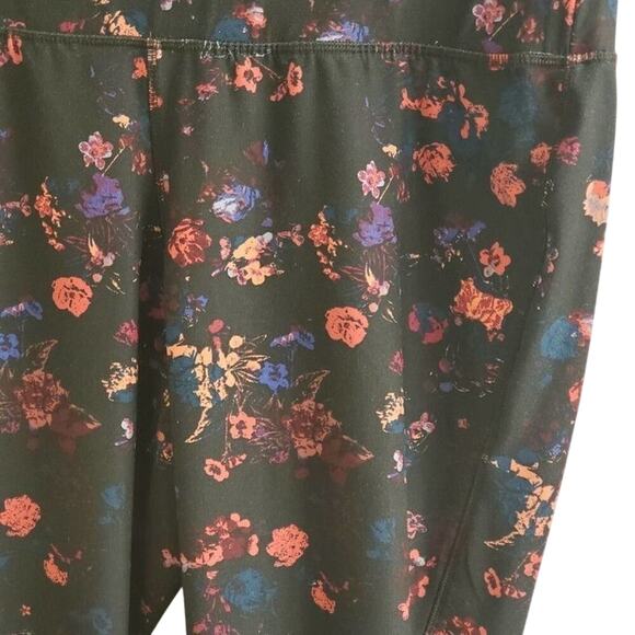 LANE Bryant floral 7/8 length high rise active athletic leggings plus size 18/20 - Picture 4 of 7